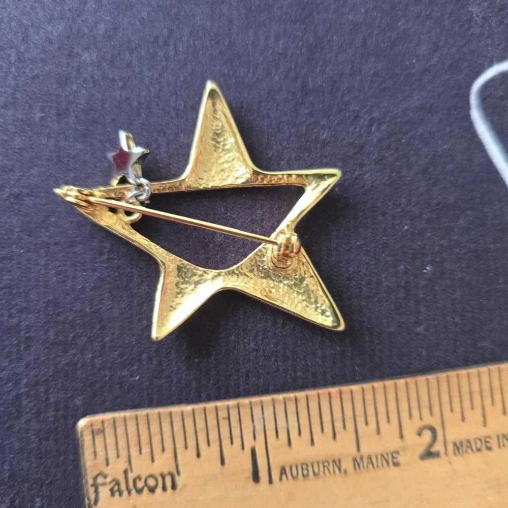 Vintage Gold Tone Open Star Brooch with Silver Dangle Star Charm Celestial Pin